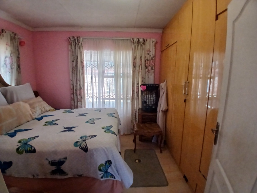 3 Bedroom Property for Sale in Maokeng Free State